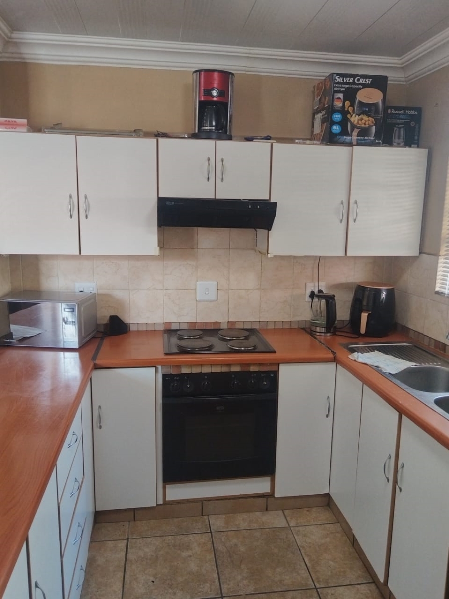 To Let 3 Bedroom Property for Rent in Brits North West